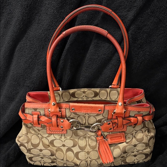 Coach Vintage Authentic Orange Beige shoulder Bag - Picture 2 of 16